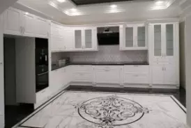 Красивая и утонченная кухня в классическом стиле под заказ